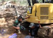 Percepat Pengerjaan, Satgas TMMD dan Masyarakat Sigap Atasi Trouble