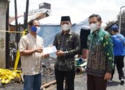 Pemkab Balangan Salurkan Bantuan Kebakaran Kompleks Maritam