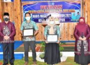 Purna Tugas, Bupati HSS Lepas 5 Jabatan Kepala Desa di Kecamatan Simpur