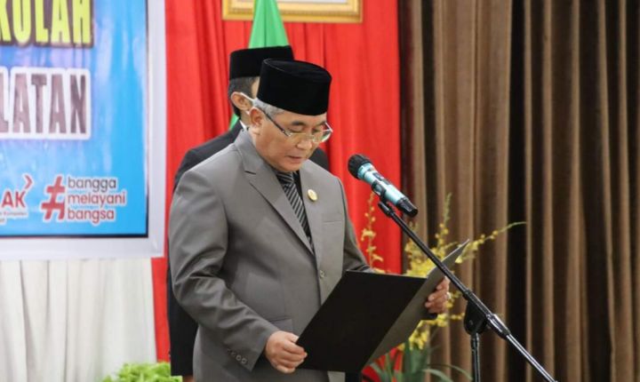 Bupati Fikry Lantik 61 Pejabat Baru