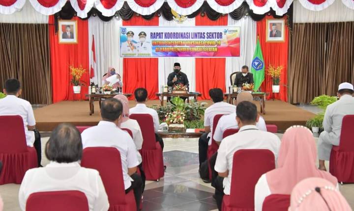Bupati Fikry Instruksikan Percepatan Vaksinasi