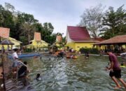 Jumlah Kunjungan Wisata Air Panas Tanuhi Loksado Terus Meningkat