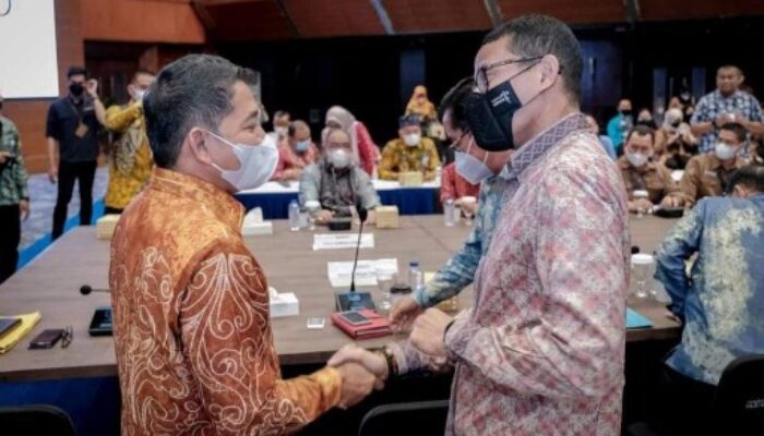 Promosikan Wisata HSS, Wabup Syamsuri Ajak Sandiaga Uno ke Loksado