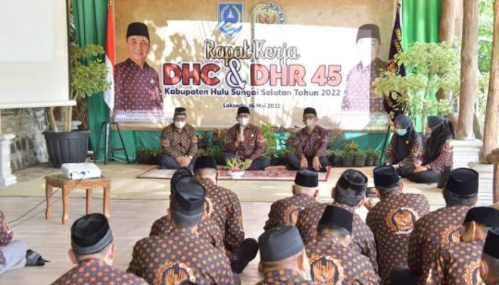 Wabup Syamsuri Buka dan Pimpin Rapat Kerja DHC 45 Se-Kabupaten HSS