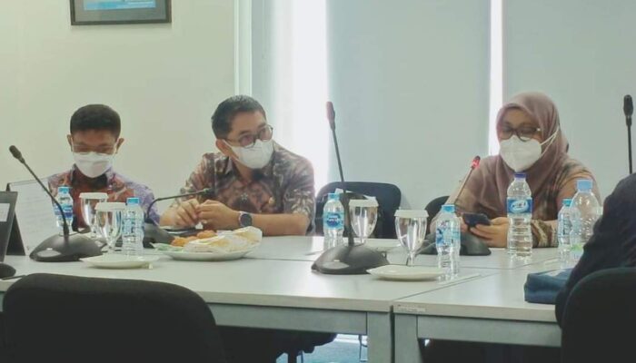 Upaya Tuntaskan Kemiskinan, Wabup HSS Ikuti Raker Konsultasi Dokumen RPKD