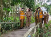 Respon Laporan Masyarakat, Wabup HSS Minta Jembatan Rusak Desa Ida Manggala Diperbaiki