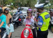 Hari Ketiga Ops Zebra 2022, Satlantas Polres HSS Tegur Puluhan Pengendara