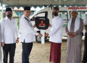 Gelar Safari Maulid di Desa Gumbil, Pemkab HSS Berikan Bantuan Mobil Ambulan Untuk Warga