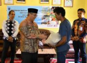 Gagal Panen Karena Banjir, Pemkab HSS Salurkan Bantuan Beras CPP Untuk Warga Malinau