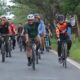 Kapolres HSS, AKBP Leo Martin Pasaribu dan Dandim 1003/HSS Letkol Letkol Inf Nurliwedie Nurdin Kanan beserta jajaran melakukan gowes bersama.