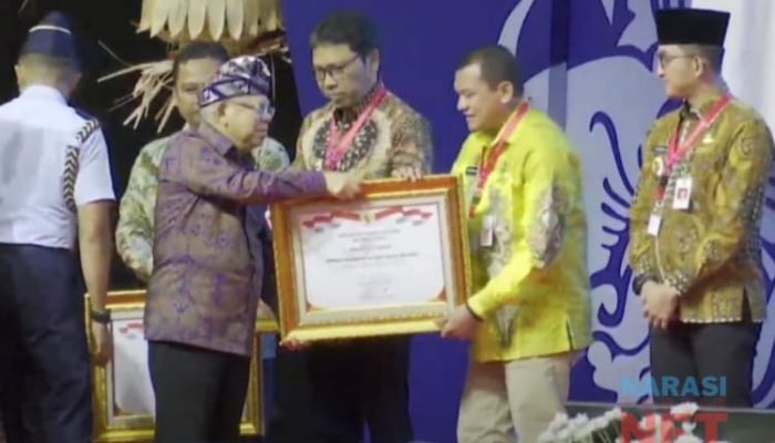 Luar Biasa, Pemkab HSS Diganjar Penghargaan RB Tematik Terbaik dan SAKIP A