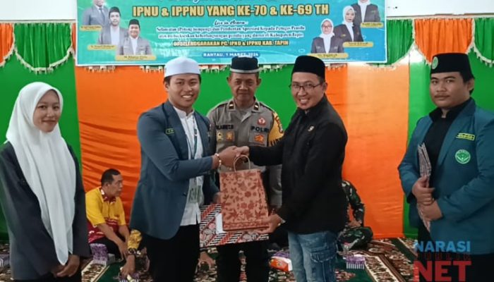 Peringati Harlah 2024, IPNU dan IPPNU Tapin Berikan Penghargaan Kepada Petugas Pemilu