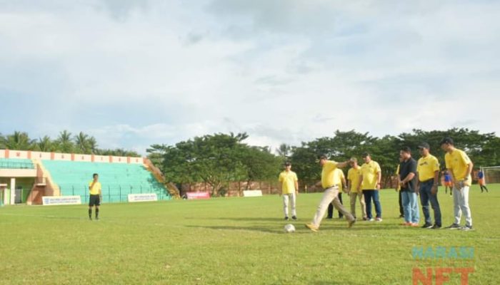 Sarana Penjaringan Atlet Muda, Pj Bupati HSS Remikan Liga Sepakbola U-19