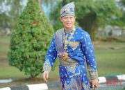 Menteri AHY Kenakan Pakaian Adat Melayu Riau Pada Peringatan Harlah Pancasila di Dumai