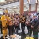 Pj Bupati HSS Hermansyah foto bersama dengan Presiden RI Joko Widodo dan Wakil Presiden KH Ma'ruf Amin pada acara Musrenbangnas 2024.