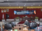 Sekda HSS Jawab Pandangan Umum Ranperda Penyelenggaraan Bangunan Gedung