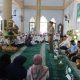 Sekda HSS, Muhammad Noor memberikan sambutan saat menghadiri acara khataman Al Quran.
