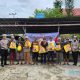 Polres HSS salurkan bantuan sosial kepada penerima manfaat jelang HUT Bhayangkara ke-78.