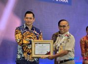 Kantah HSU Terima Penghargaan Predikat Tertib Administrasi Dari Menteri AHY