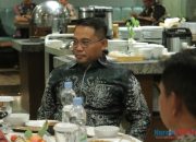 Pj Bupati HSS Ikuti Rapat Opsen PKB di Banjarmasin