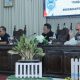 Sekda HSS, Muhammad Noor saat menghadiri rapat paripurna DPRD HSS. (Foto : Diskominfo HSS)