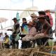 Pj Bupati HSS, Endri bersama istri ikuti lomba mancing dalam rangka menyambut Harjad ke-74 Kabupaten HSS. (Foto : Prokopim HSS)