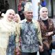 Syafrudin Noor atau Udin Anshar beserta istri dan anak saat menghadiri acara puncak peringatan Harjad ke-74 Kabupaten HSS. (Foto : Istimewa)