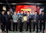 Syafrudin Noor – Suriani Resmi Ditetapkan Sebagai Bupati dan Wakil Bupati HSS Terpilih