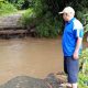Lokasi jembatan penghubung di Desa Hamak Utara yang putus akibat terseret arus sungai. (Foto : Istimewa)