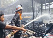 Diduga Korsleting Listrik, Tiga Rumah di Desa Garunggang HSU Terbakar