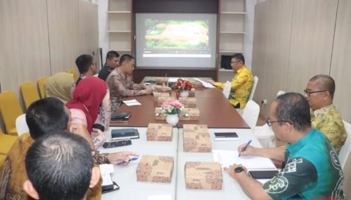 Rancang Strategi Pengelolaan Sampah, Pemkab HSS Gelar FGD Bersama Instansi Terkait