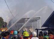 Dua Rumah di Desa Sungai Baring HSS Dilahap Jago Merah