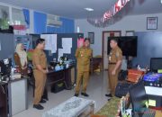 Serap Aspirasi Pegawai, Bupati Syafrudin Noor Kunjungi Ruangan Perkantoran Setda HSS