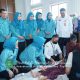 Prosesi khitanan massal yang digelar oleh TP PKK Tapin. (Foto : Prokopim Tapin)