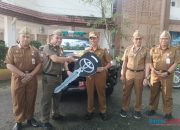 HUT Satpol PP dan Damkar, Wabup HSS Serahkan Bantuan Fasilitas Sarana Penunjang Mobilitas