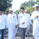 Bupati HSS, Syafrudin Noor saat menghadiri halal bihalal Ketua Komisi II DPR-RI, M Rifqinizamy Karsayuda dan haul ke-16 almarhum H.M Karsayuda di Desa Pandawan, Kabupaten HST. (Foto : Diskominfo HSS)