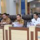 Bupati Tapin, H Yamani, memberikan sambutan pada kegiatan evaluasi Kabupaten Layak Anak (KLA). (Foto : Prokopim Tapin)