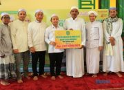 Perkuat Peran Masjid, Bupati dan Wabup Tapin Serahkan Bantuan Saat Safari Jumat