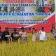 Prosesi panen raya padi padi di Desa Warnasari, Kecamatan Tamban Catur, Kabupaten Kapuas. (Foto : Istimewa)