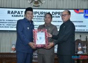 Bupati HSS Usulkan Penggabungan OPD Demi Efisiensi Anggaran Daerah Lewat Paripurna DPRD