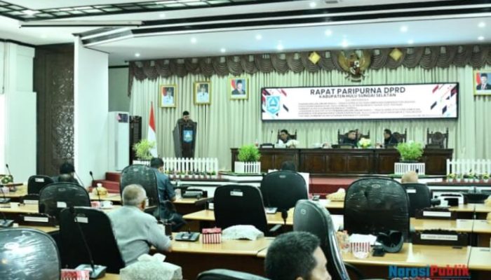 Wabup HSS Hadiri Paripurna Tanggapan Fraksi Terhadap Ranperda Pembentukan Susunan Perangkat Daerah
