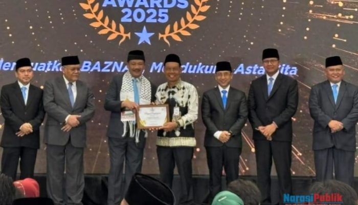 Bupati HSS Raih Penghargaan Baznas Award 2025 Kategori Kepala Daerah Pendukung Utama Zakat