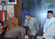 Bupati HSS Silaturahmi dengan 117 Sarjana Pendamping Desa yang Resmi Jadi PPPK