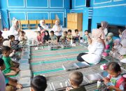 Bunda PAUD HSS Tinjau Program Makan Bergizi Gratis di PAUD Seroja