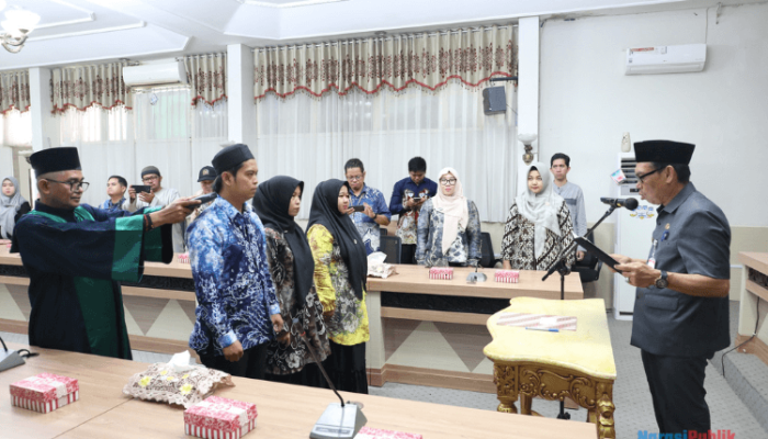 Wabup HSS Suriani Lantik Tiga Anggota BPD PAW