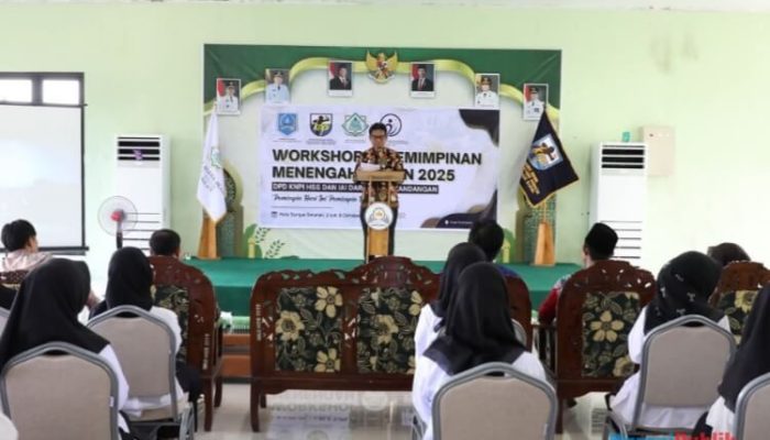 Dukung Penguatan Kapasitas Pemuda, Wabup HSS Buka Workshop Kepemimpinan KNPI