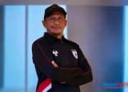 Misi Selamatkan Persipura, Rahmad Darmawan Resmi Tangani Mutiara Hitam