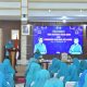Wakil Ketua TP PKK HSS, Misnawati Suriani memberikan sambutan saat pembukaan pelatihan BKB dan PAUD. (Foto : Prokopim HSS)
