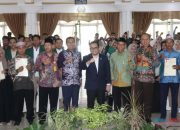 Bupati HSS Dampingi Reses Ketua Komisi II DPR RI Lewat Kuliah Umum
