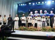 Ketua DPRD HSS Hadiri Tabligh Akbar dan Penutupan UMKM Expo 2025